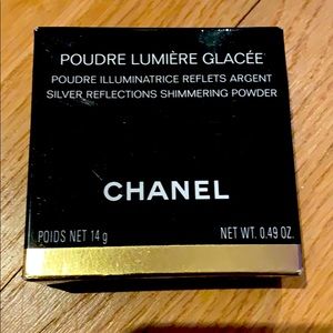 BNIB Chanel Shimmering Powder (for Highlighting)